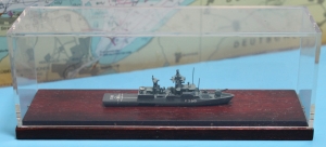 Korvette F 260 "Beaunschweig" in Vitrine (1 St.) D 2006 Albatros ALK-SV 210  - bitte separat bestellen